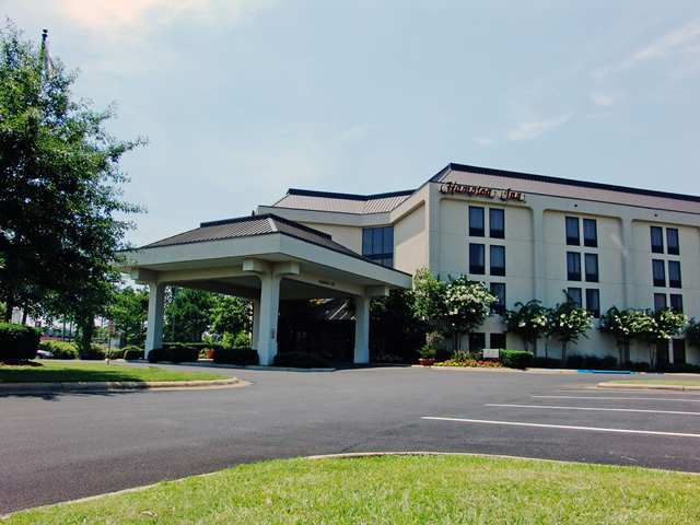 Hampton Inn Меридиан Экстерьер фото